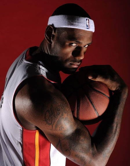 内马尔：我的身体状况一直很好；下一场比赛我肯定会上场（内马尔称身体无碍：下场比赛确定出战）