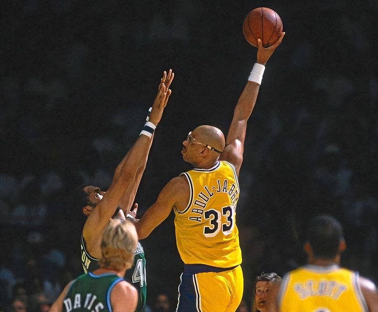 约旦主帅：对阵梅西肯定非同寻常，但任何人的梦想都不可阻挡（约旦主帅：与梅西交锋注定不一般，但每个人的梦想都势不可挡）