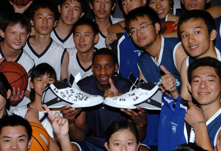 马特乌斯：我和马拉多纳就像梅西和C罗，但我们场外相处更多（马特乌斯：与马拉多纳是梅罗式对手，但场外互动更频繁）