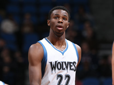 儒尼尼奥96／97赛季降级仍获英超最佳球员（96／97赛季虽随队降级，儒尼尼奥仍当选英超年度最佳球员）