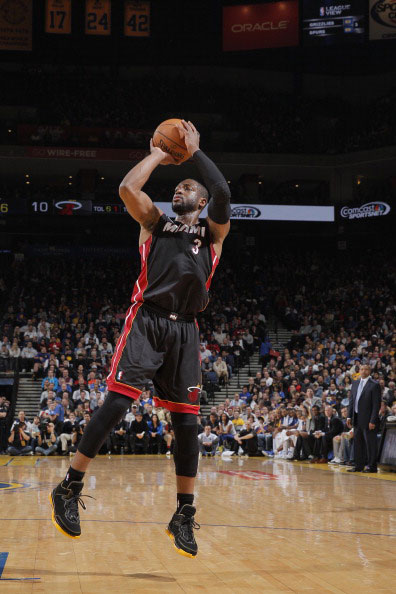 美博主晒快船训练原声：卢指导表示“去XX的保罗”（美博主曝光快船训练场录音：卢指导爆粗怒怼保罗）